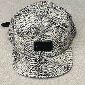 Vans 5-Panel Snake Skin Hat